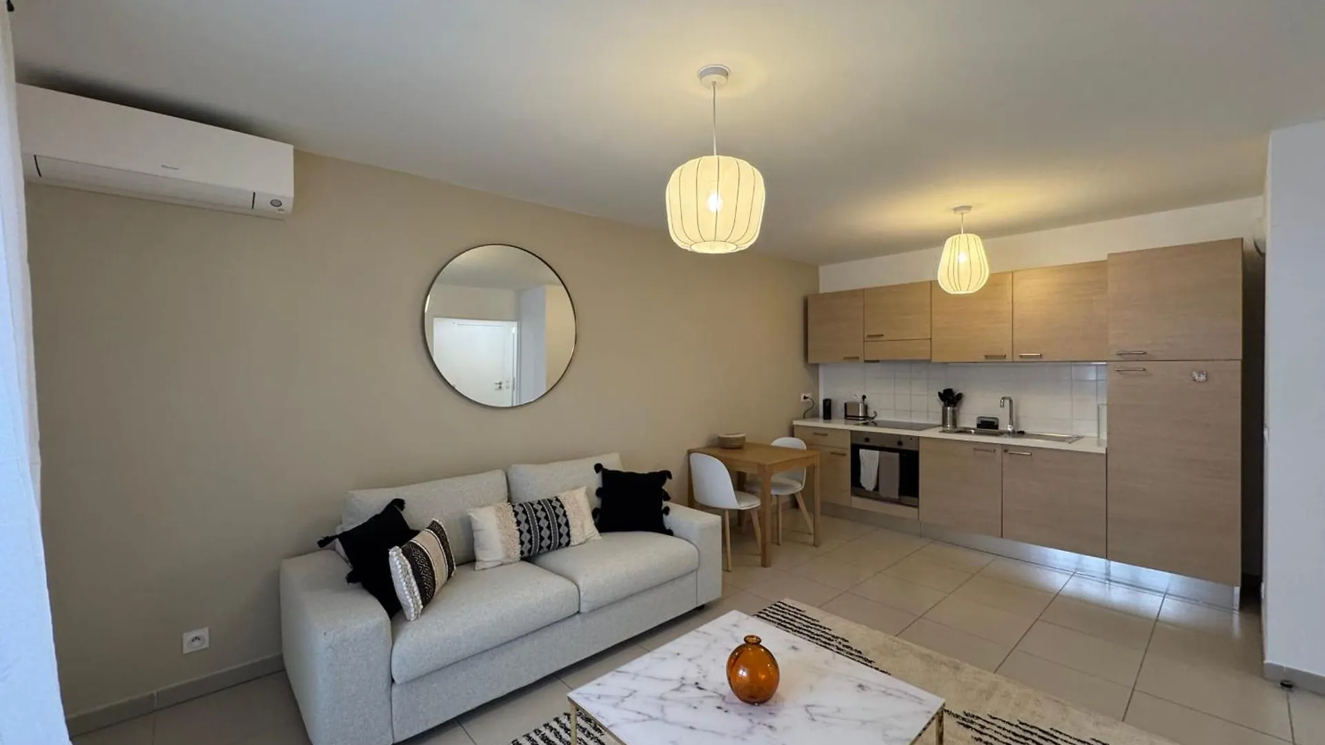 Appartement T2 - Nice - Place Du Pin - Papon