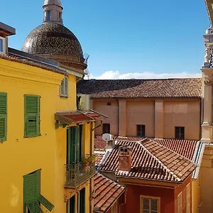 Appartamento Sunny In Heart Of Old Town, Nizza